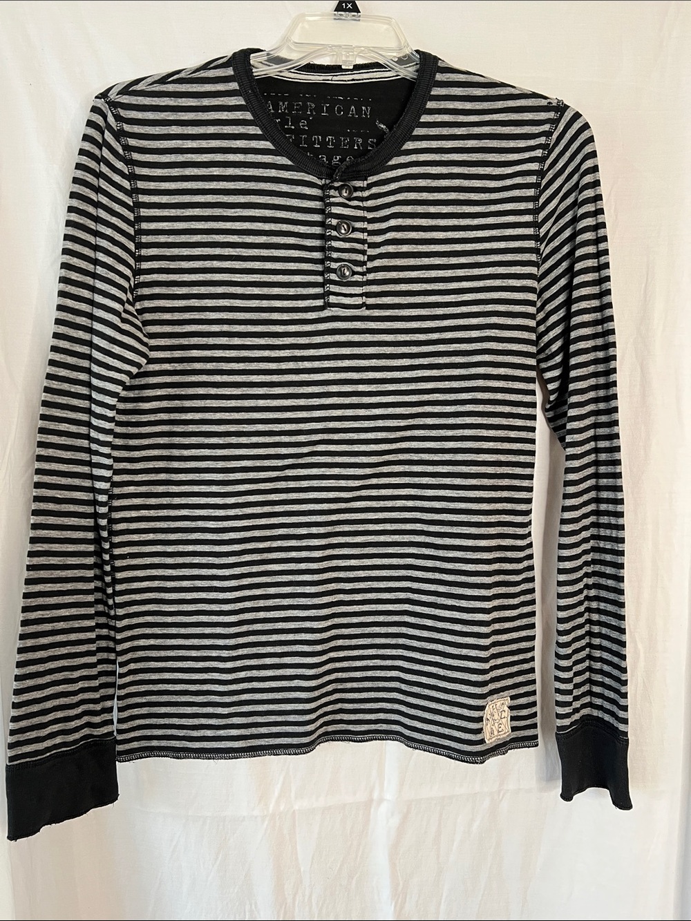 American Eagle Outfitters Black and Gray Striped Long-Sleeve Henley